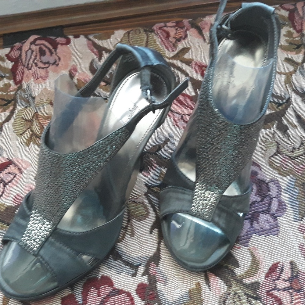 3 in, size 7 women's heels